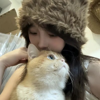 三条黑暗的街道